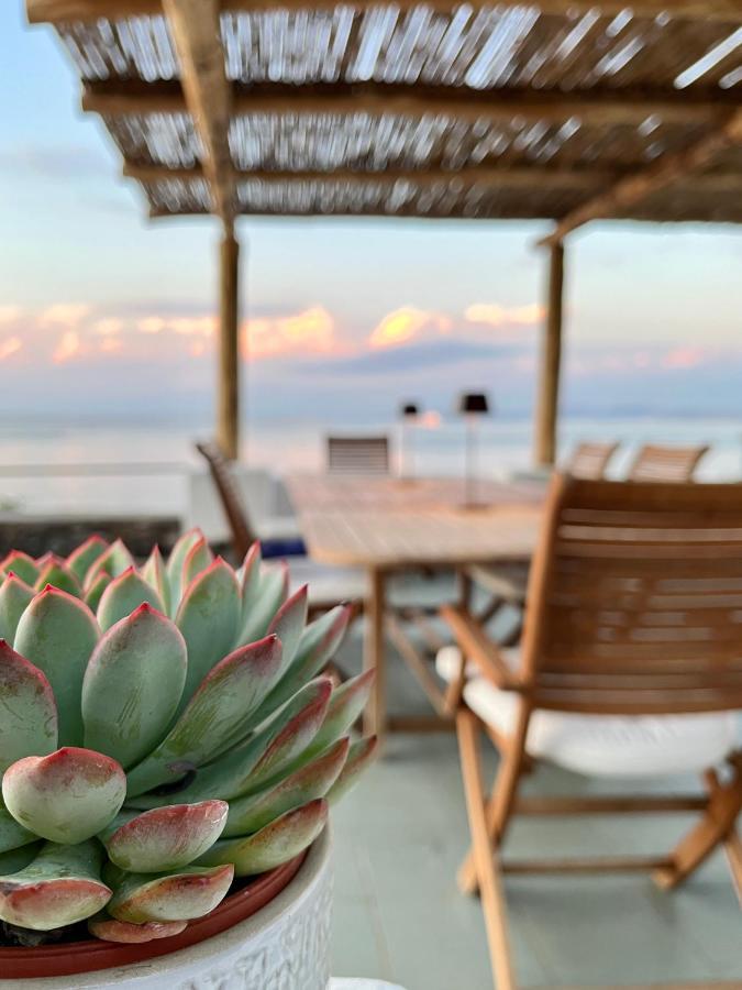 Nelinda Waterfront Accommodation Казамиччола-Терме Экстерьер фото