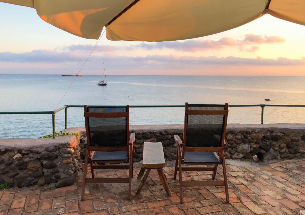 Nelinda Waterfront Accommodation Казамиччола-Терме Экстерьер фото
